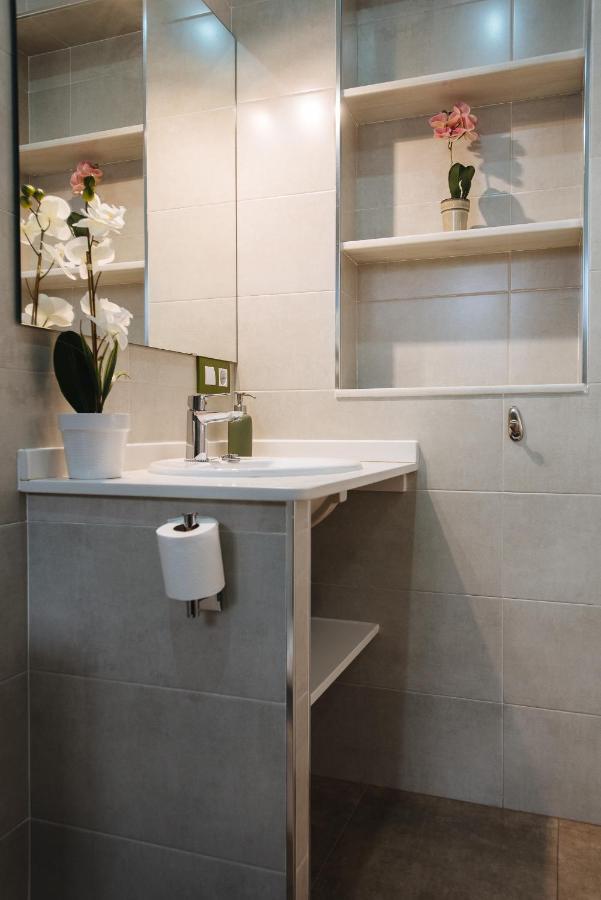 Sbh1 Beautiful 1 Bedroom Apartment In City Center 塞维利亚 外观 照片